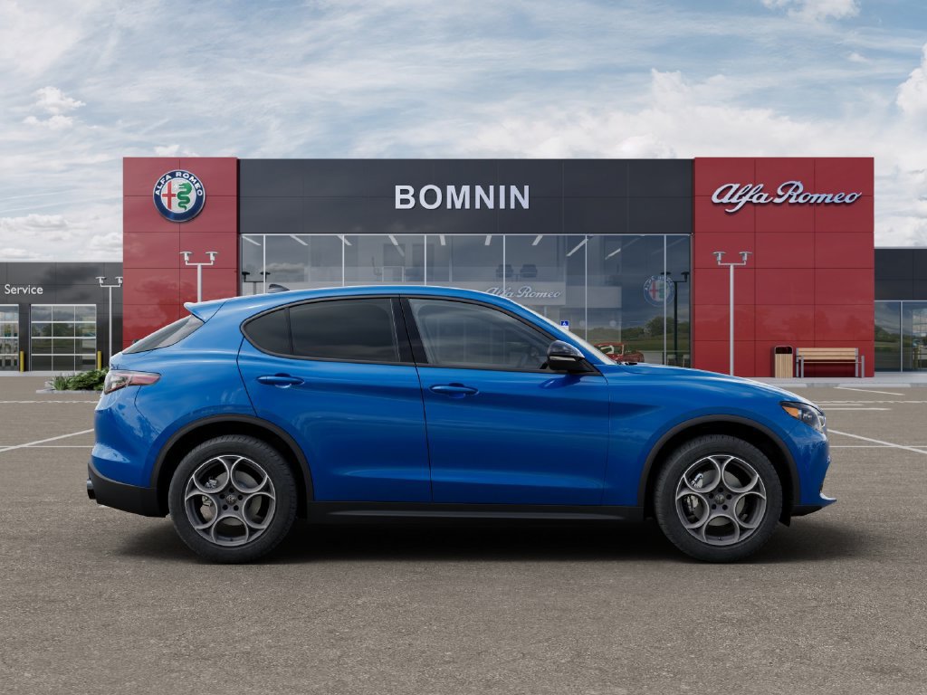 New 2026 Alfa Romeo Stelvio Sprint AWD/4WD image 21