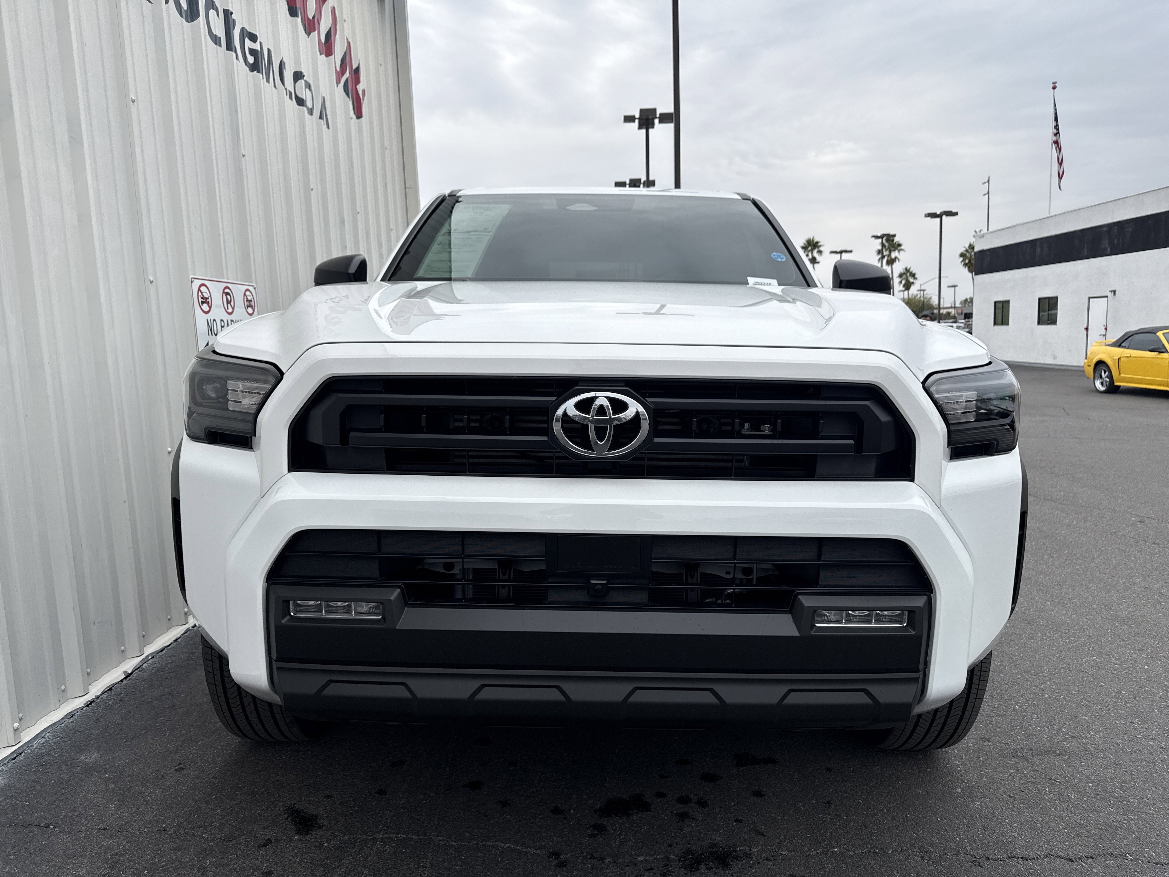 Used 2025 Toyota 4Runner SR5 image 6