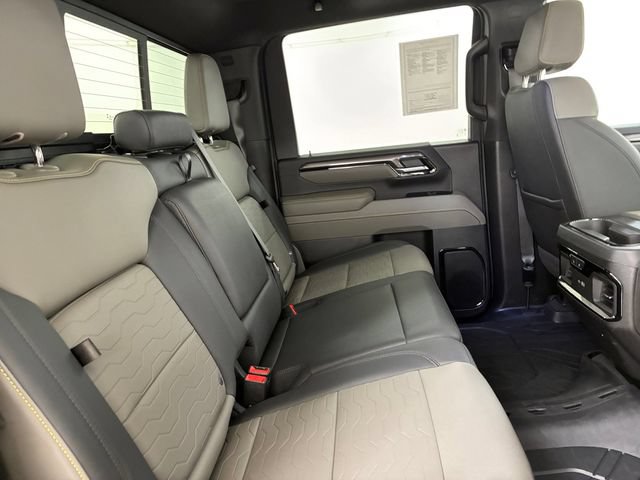 Certified 2025 Chevrolet Silverado 2500 ZR2 w/ Technology Package AWD/4WD image 16