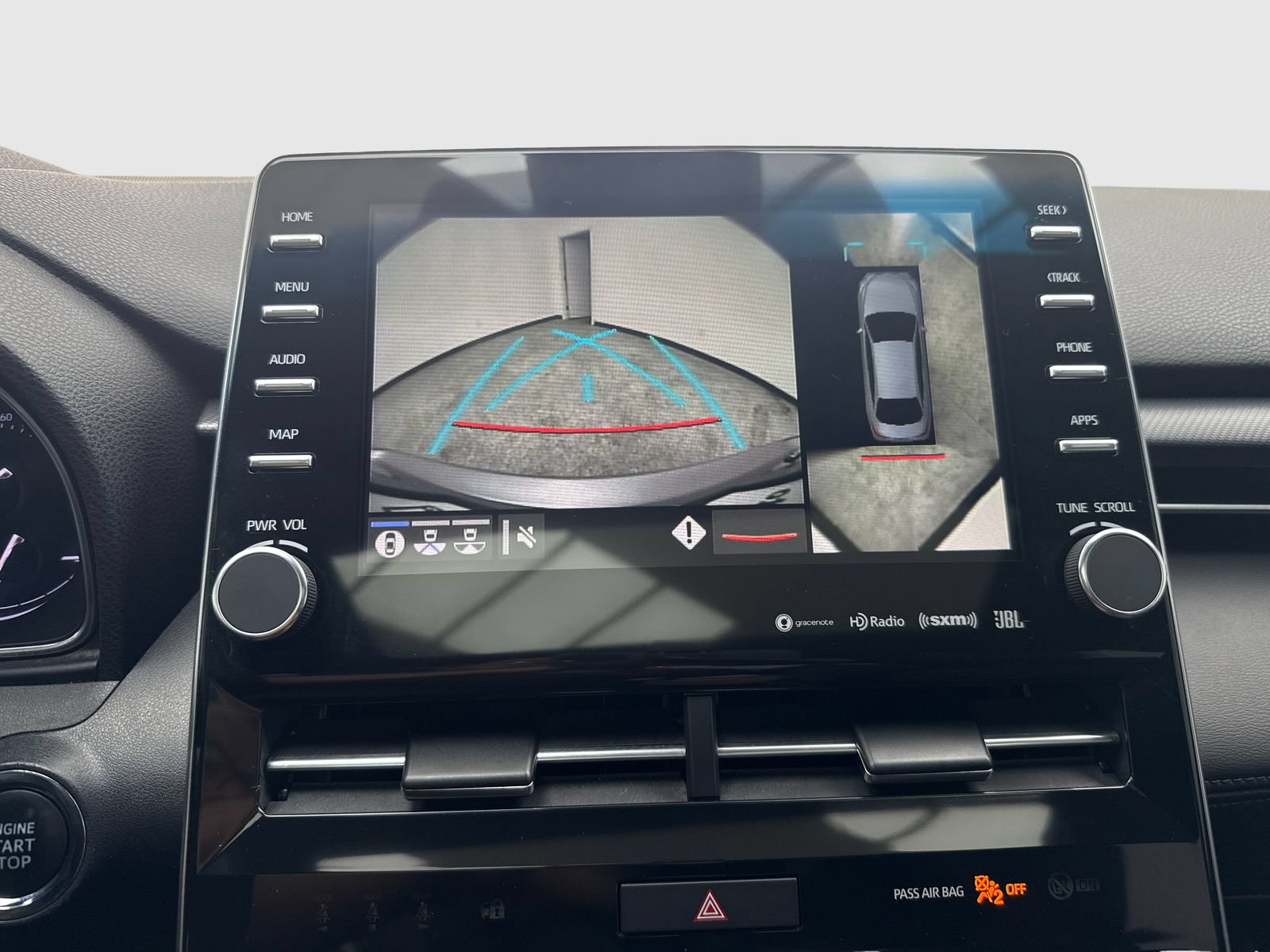 Used 2019 Toyota Avalon Touring w/ Advanced Safety Package FWD image 29