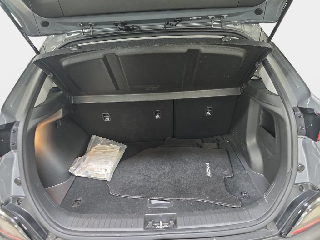 Used 2023 Hyundai Kona SEL FWD image 29