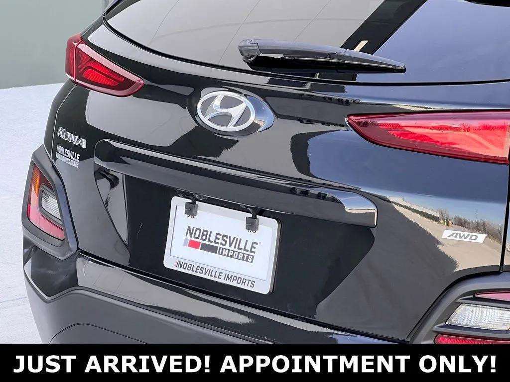 Used 2021 Hyundai Kona SEL Plus AWD/4WD image 11