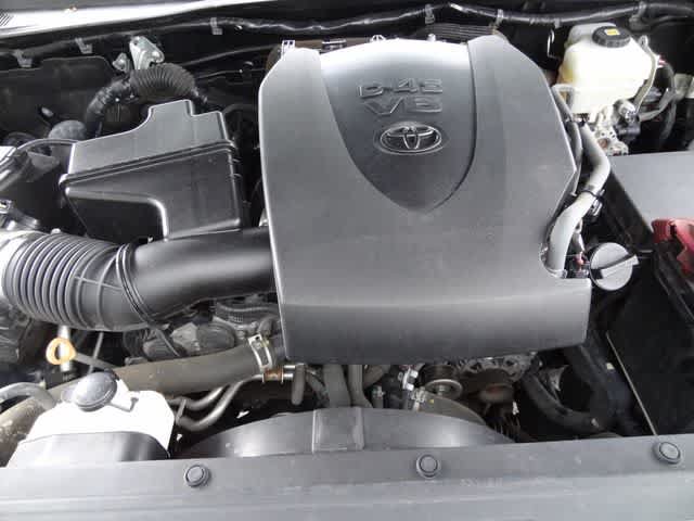 Used 2019 Toyota Tacoma TRD Off-Road w/ Technology Package AWD/4WD image 35