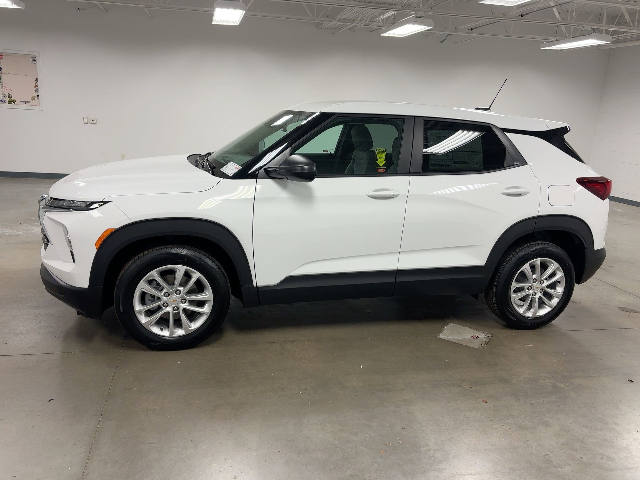 New 2026 Chevrolet TrailBlazer LS w/ LS Convenience Package image 2