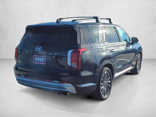 Used 2023 Hyundai Palisade Calligraphy image 5