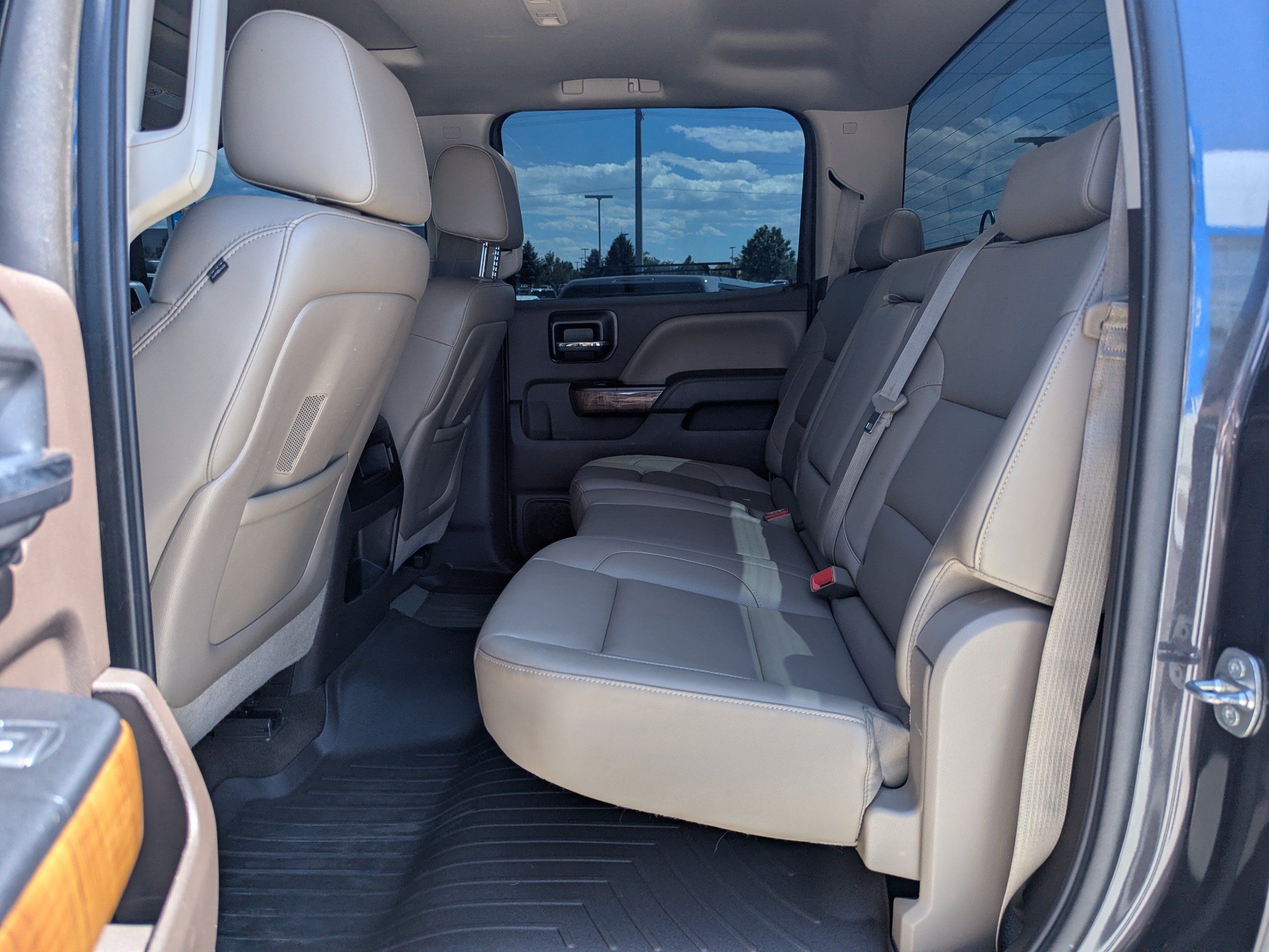 Used 2015 GMC Sierra 3500 SLT AWD/4WD image 28