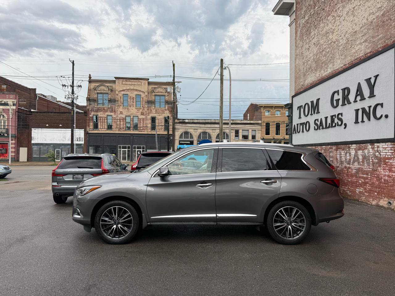 Used 2018 INFINITI QX60 Luxe w/ Deluxe Technology Package AWD/4WD image 5