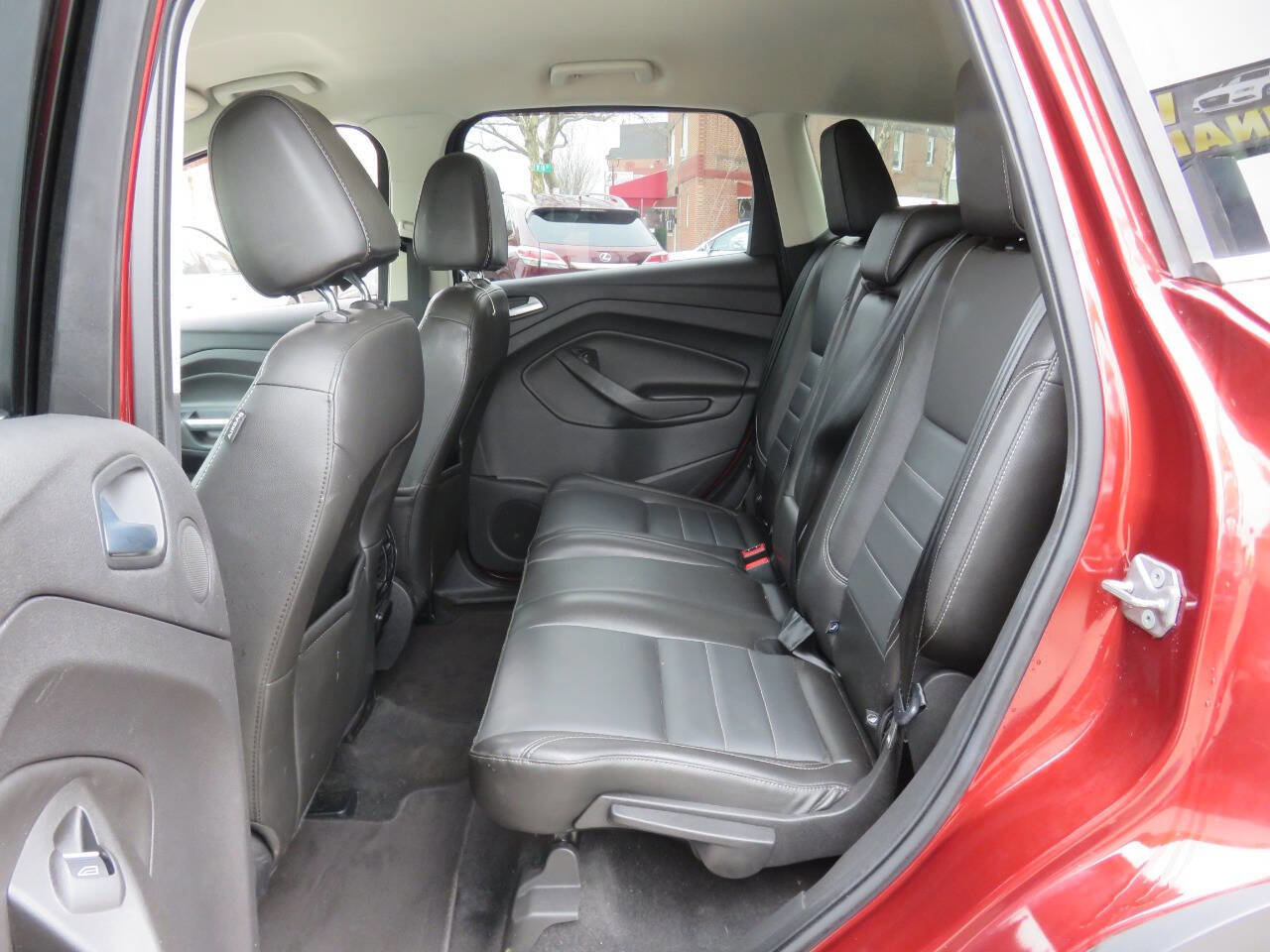 Used 2016 Ford Escape Titanium image 21