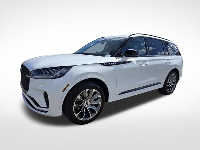 New 2026 Lincoln Aviator 2WD w/ Jet Appearance Package image 5