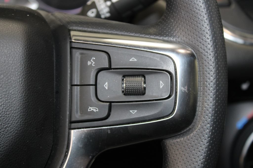 Used 2024 Chevrolet Blazer LT w/ Convenience Package FWD image 31