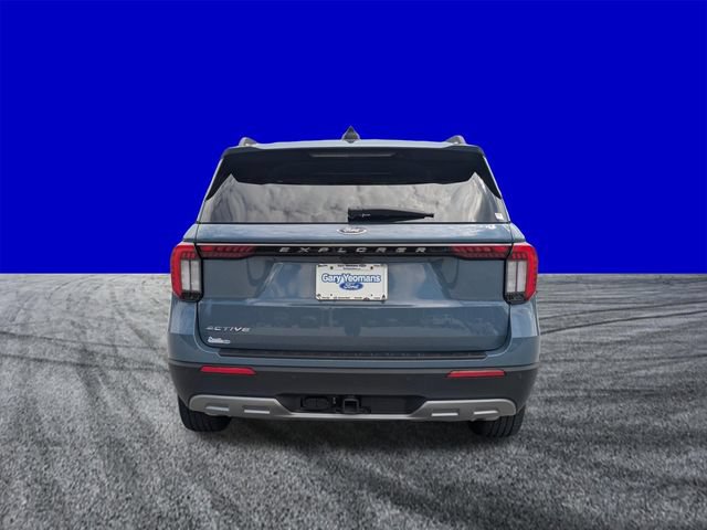 Certified 2026 Ford Explorer Active w/ Active Comfort Package RWD image 5