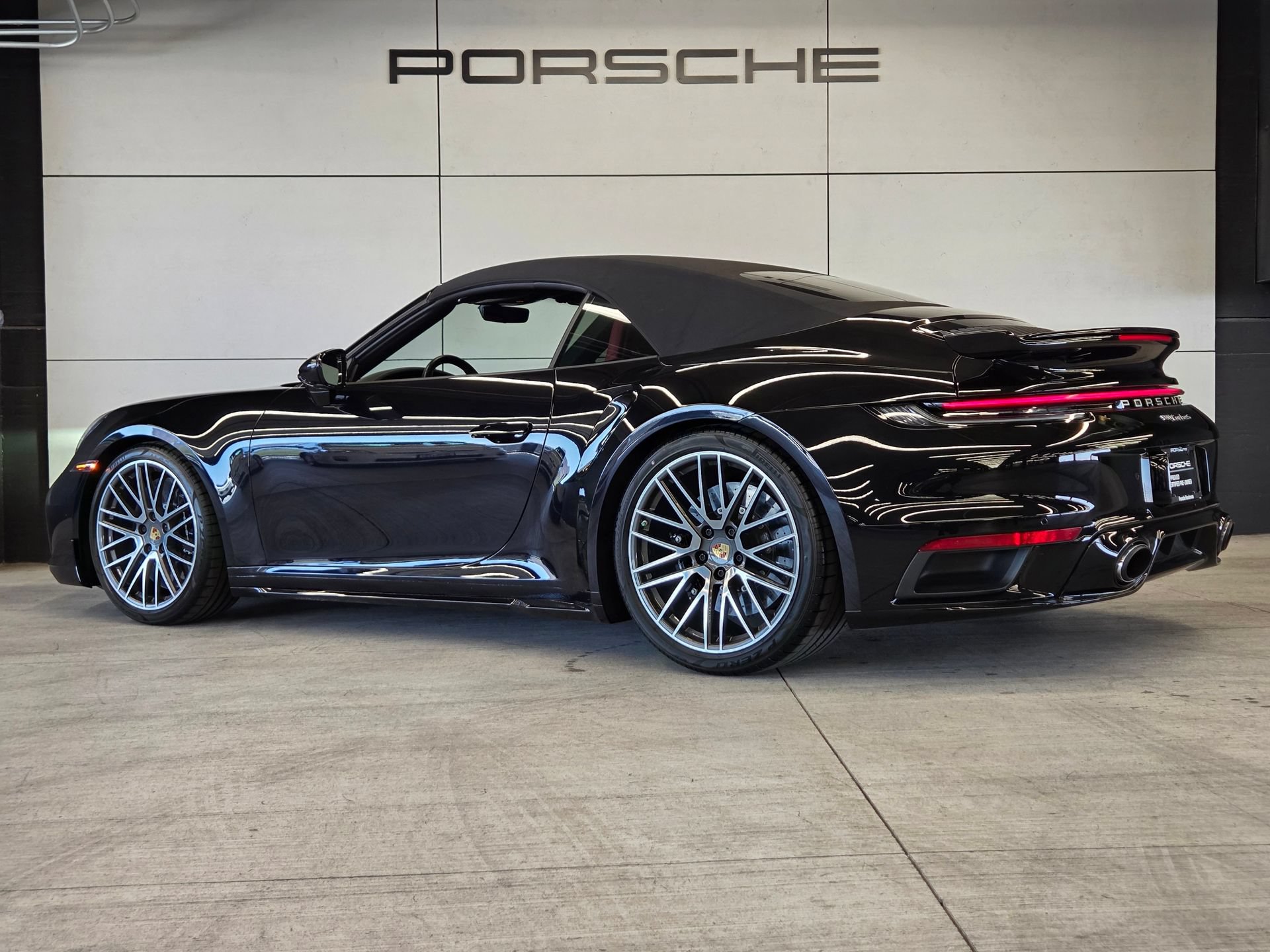 Certified 2021 Porsche 911 Turbo S AWD/4WD image 3