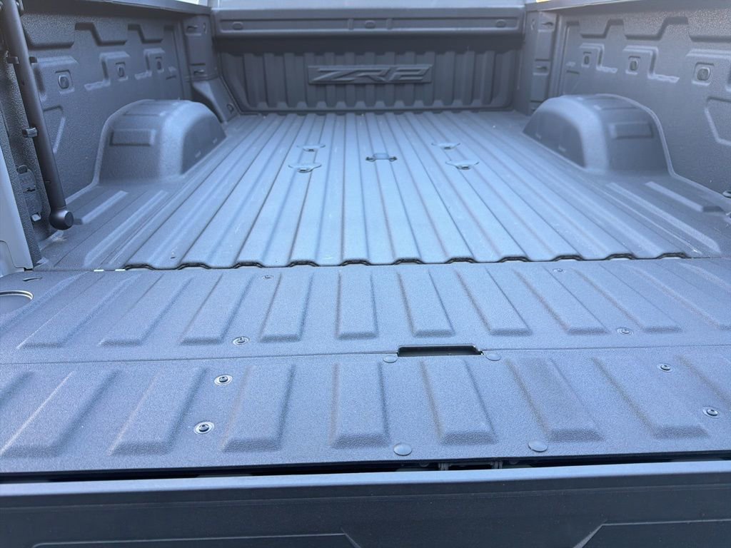 Certified 2024 Chevrolet Silverado 2500 ZR2 w/ Technology Package image 13