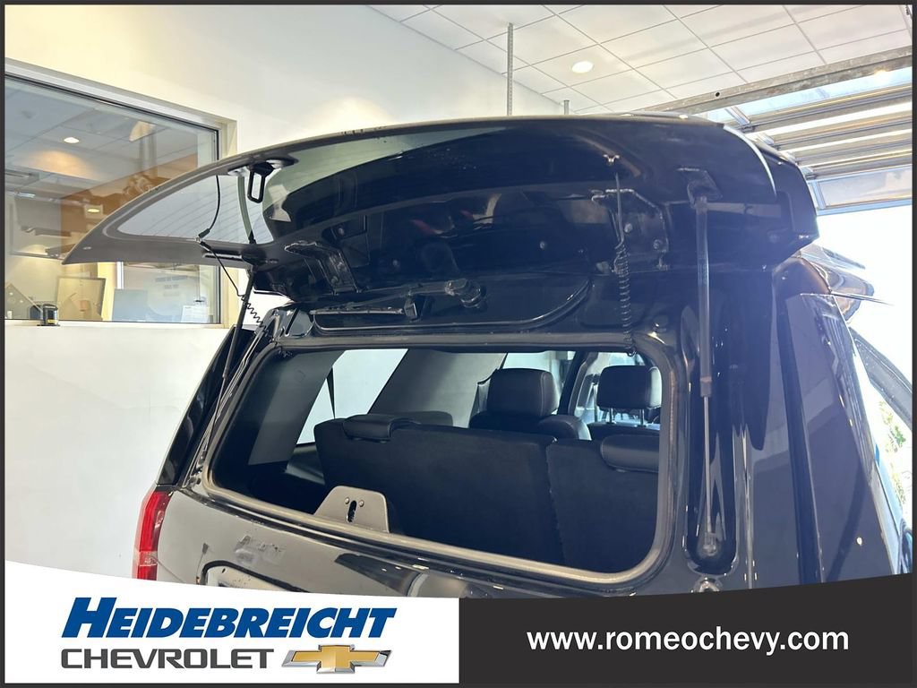 Used 2020 Chevrolet Tahoe Premier AWD/4WD image 15
