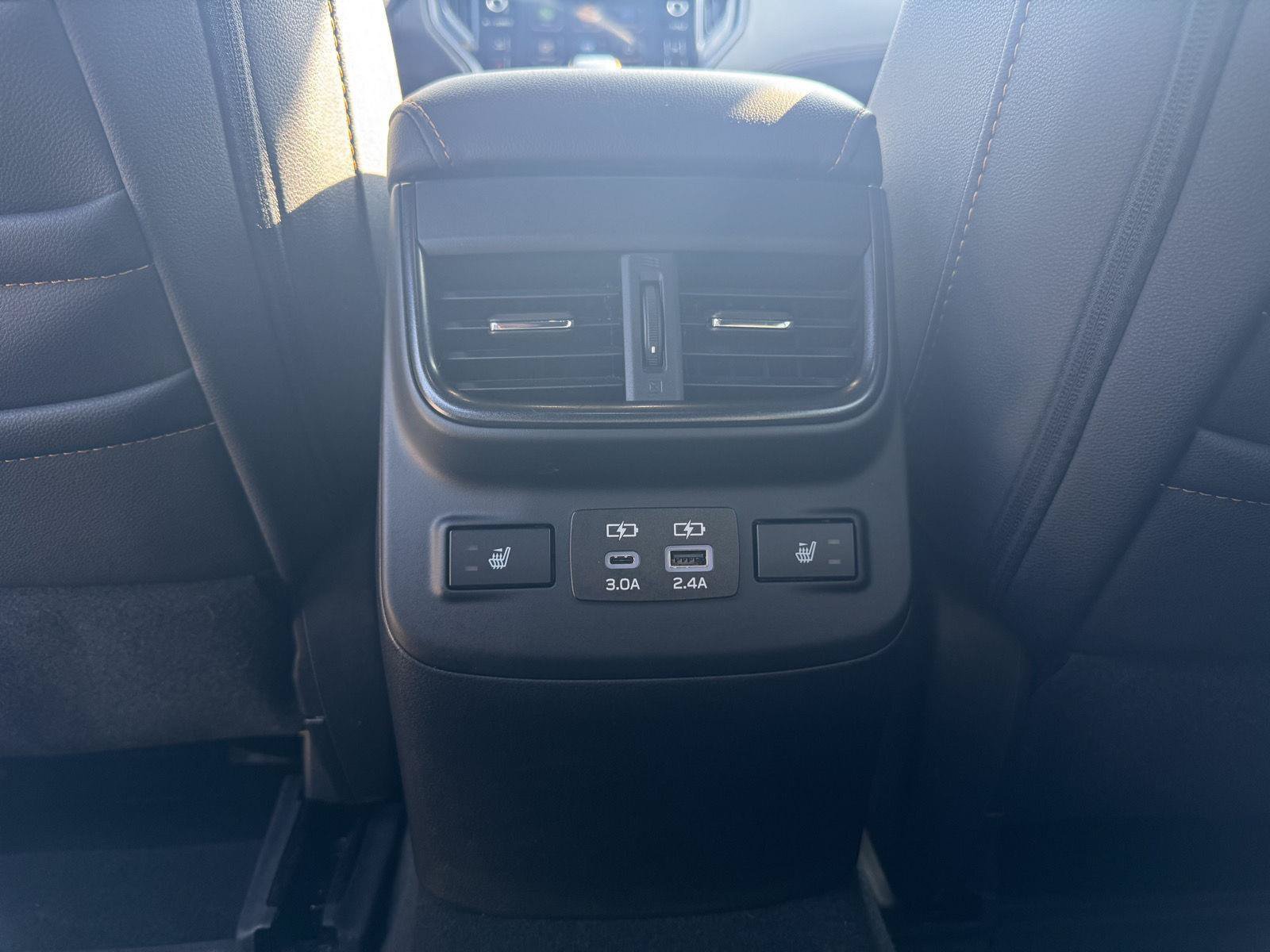 Used 2024 Subaru Outback Wilderness AWD/4WD image 31