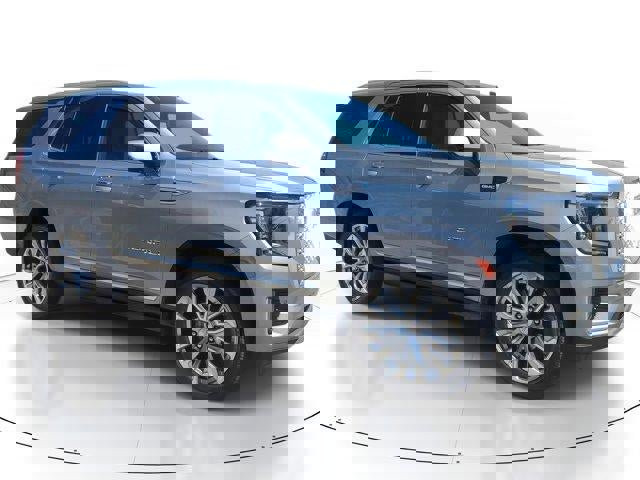 Used 2024 GMC Yukon Denali image 2