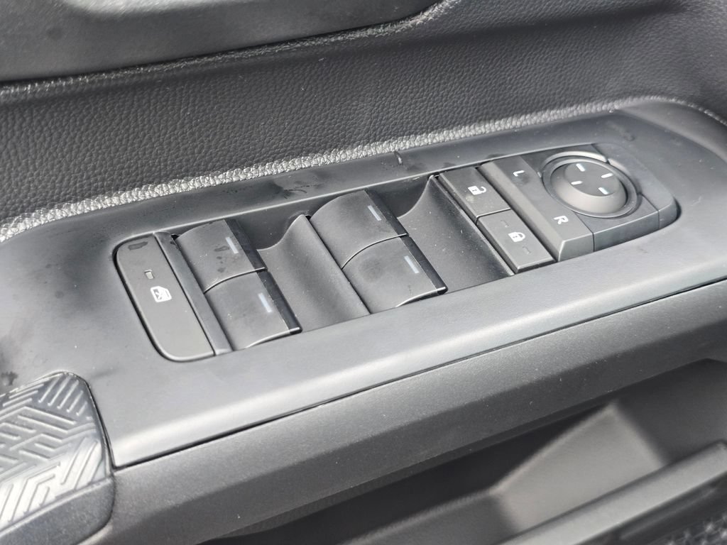 New 2026 Toyota Tacoma SR AWD/4WD image 25