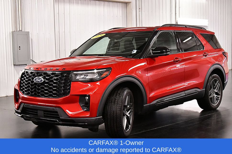 Used 2025 Ford Explorer ST-Line w/ Premium Package AWD/4WD image 3