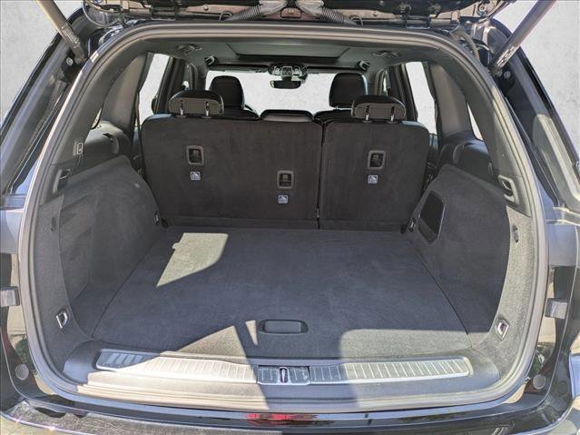 Used 2023 Jeep Grand Cherokee Overland AWD/4WD image 17