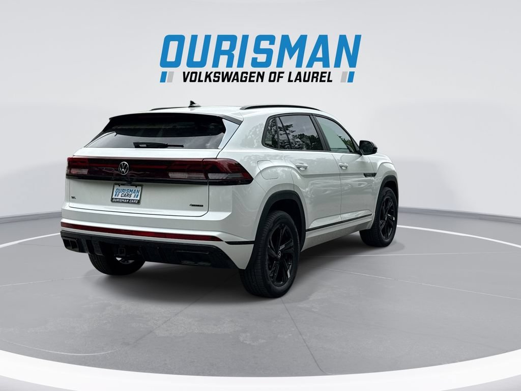 New 2026 Volkswagen Atlas Cross Sport SEL R-Line AWD/4WD image 8