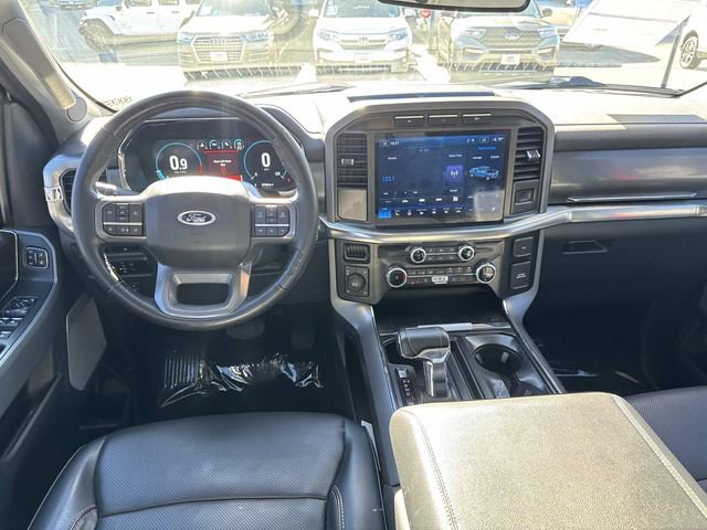 Used 2023 Ford F150 Lariat image 10