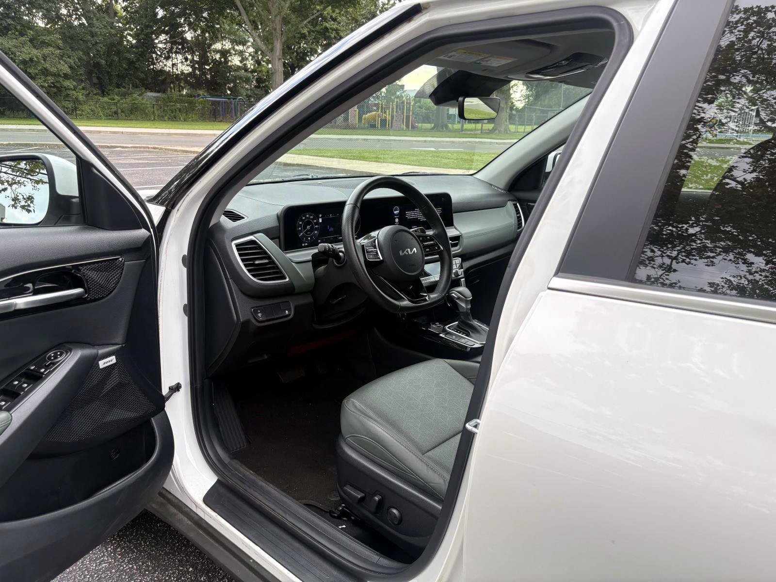 Certified 2024 Kia Seltos SX AWD/4WD image 12