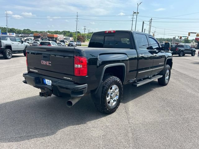 Used 2018 GMC Sierra 3500 Denali w/ Duramax Plus Package AWD/4WD image 4