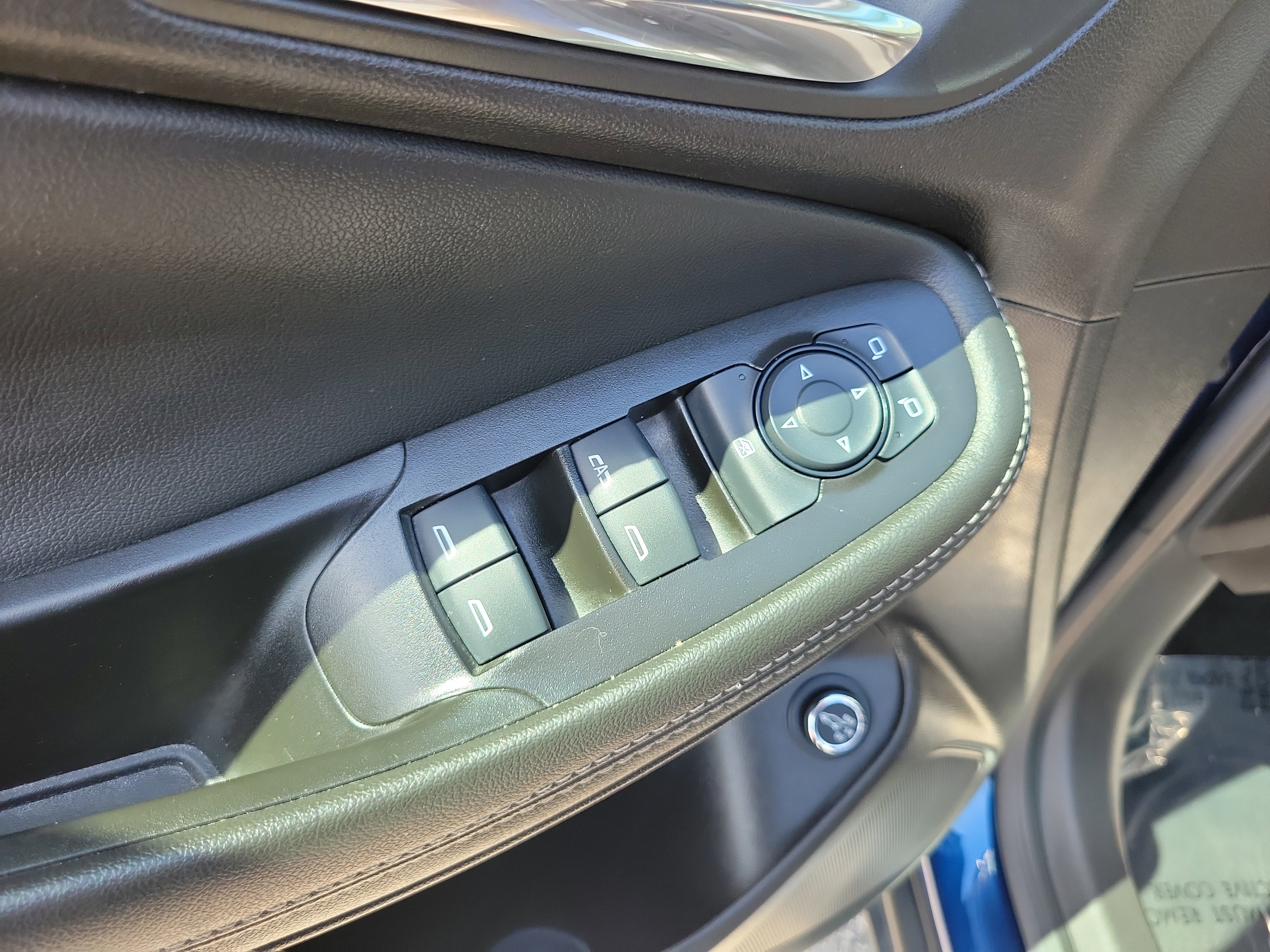 Used 2023 Buick Encore GX Select image 22