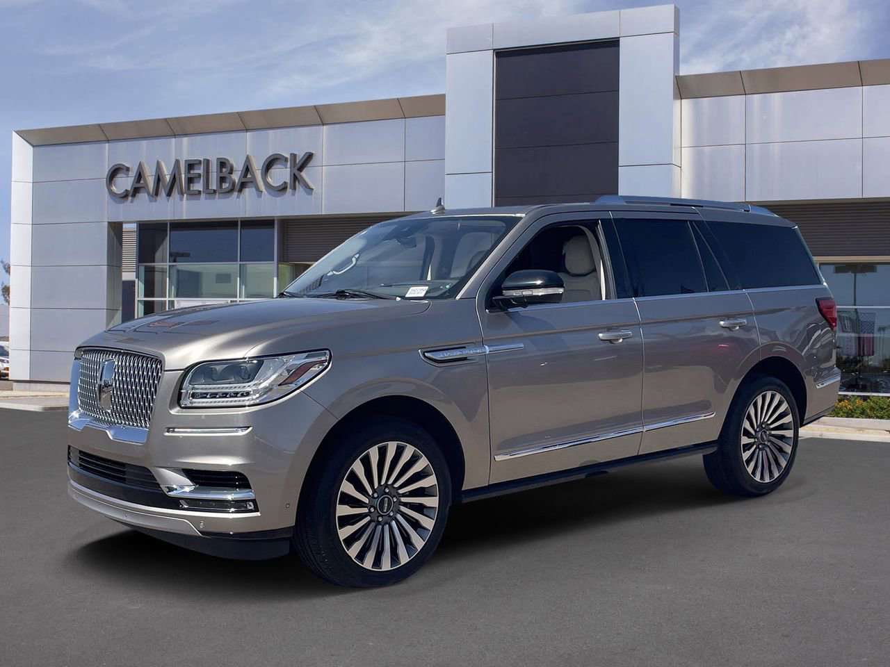 Used 2020 Lincoln Navigator Reserve w/ Luxury Package AWD/4WD image 33