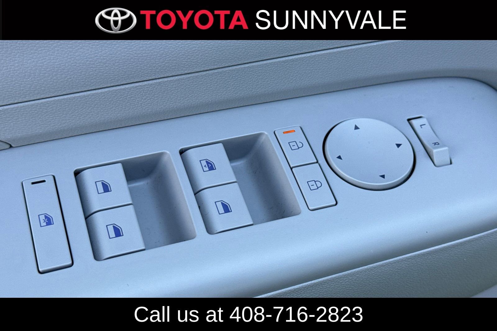 Used 2025 Hyundai Kona SEL image 17