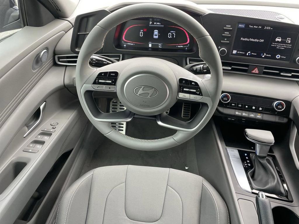 New 2026 Hyundai Elantra Sport FWD image 16