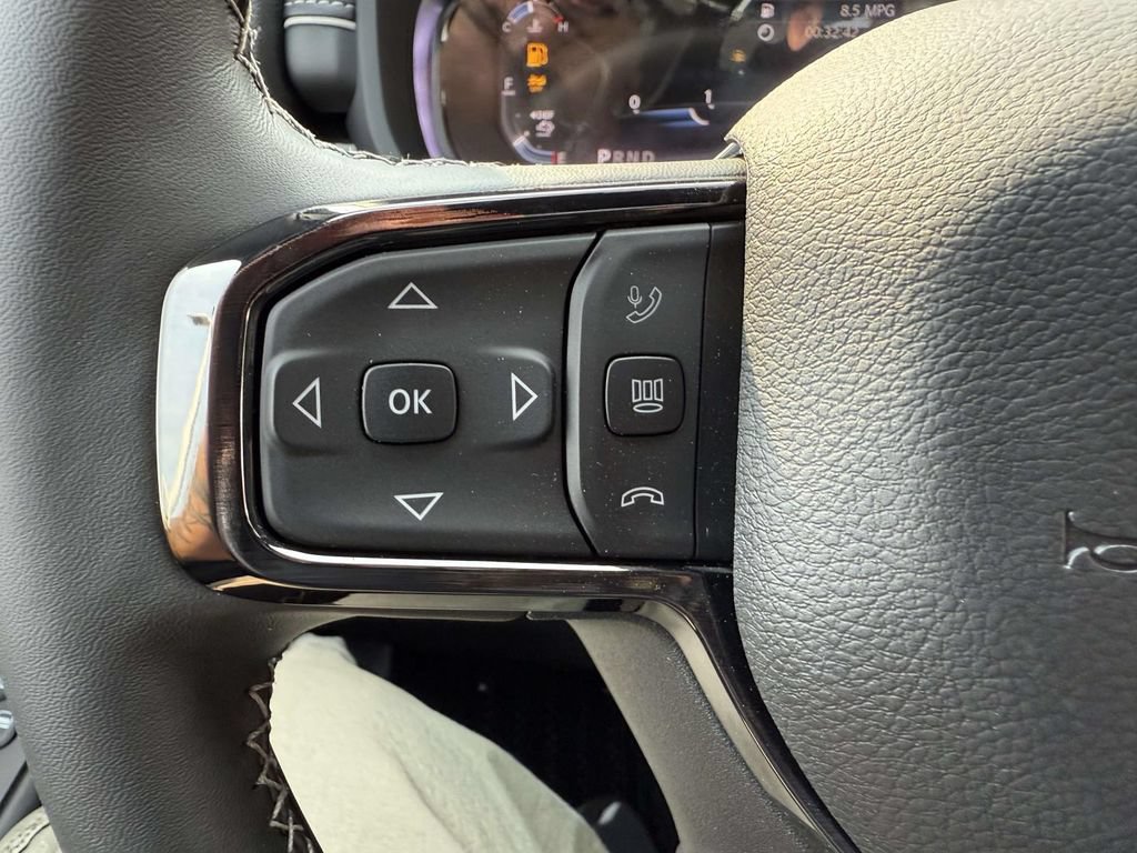 New 2026 RAM 3500 Limited AWD/4WD image 24