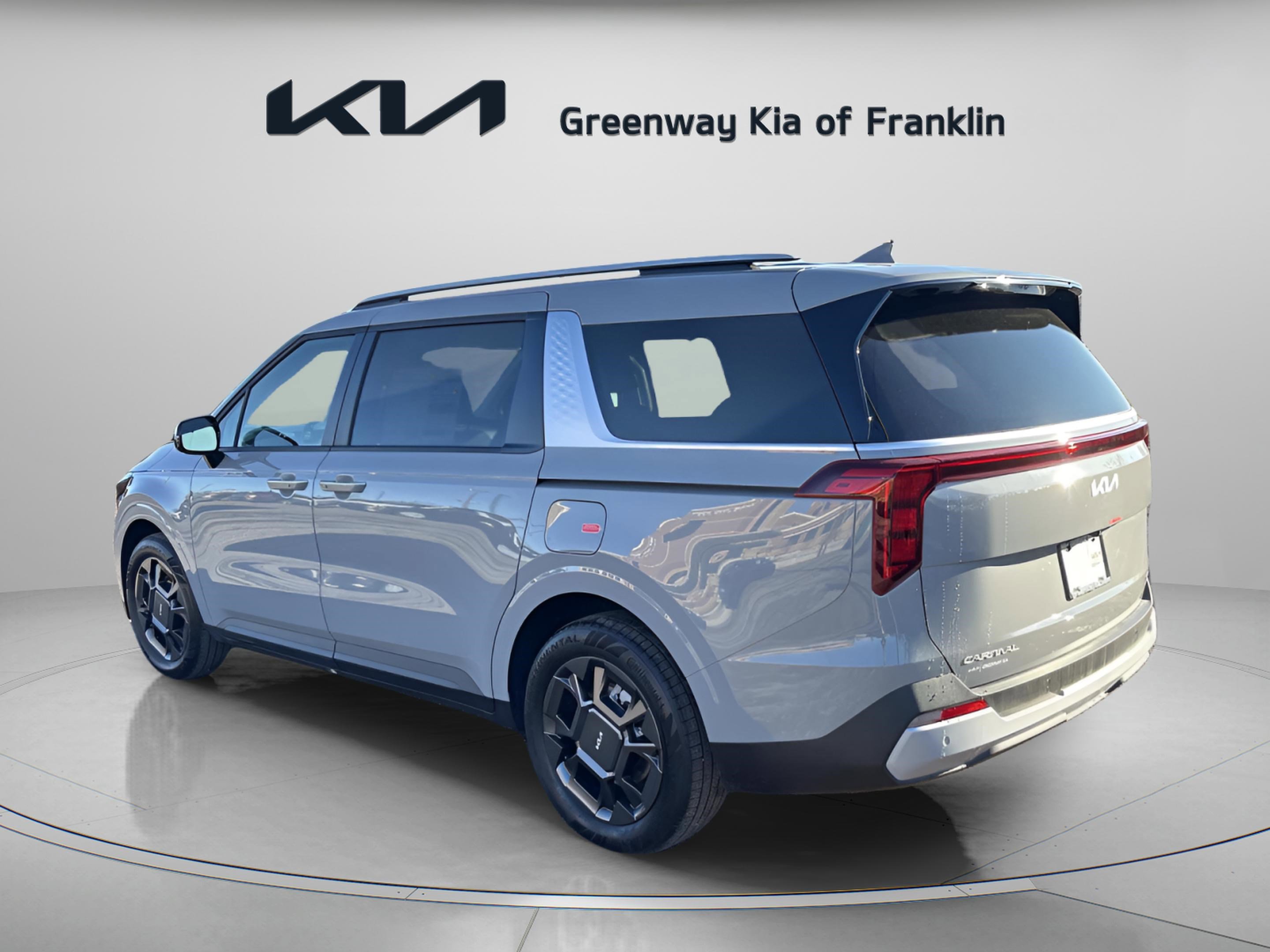 New 2026 Kia Carnival EX image 5