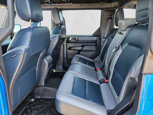 Used 2024 Ford Bronco Outer Banks w/ Sasquatch Package AWD/4WD image 23