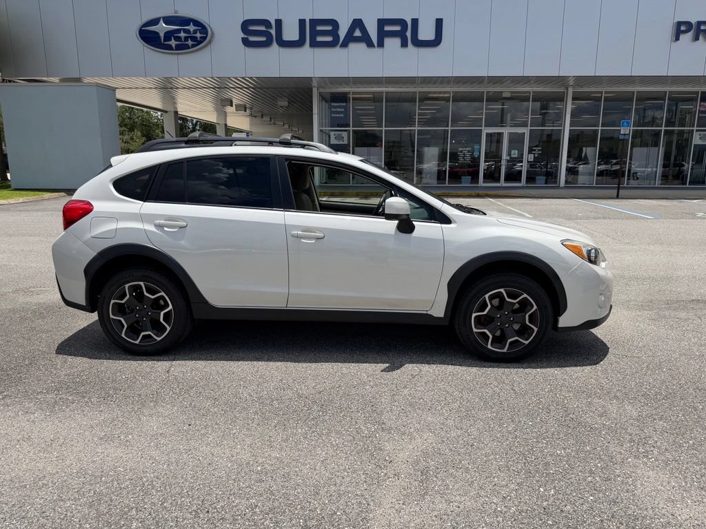Used 2014 Subaru Crosstrek 2.0i Limited AWD/4WD image 2