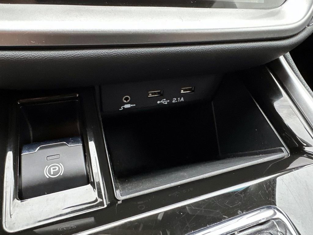 Used 2020 Subaru Outback Premium w/ Popular Package #1 image 21