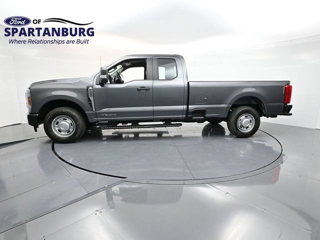 Used 2026 Ford F250 XL RWD image 4