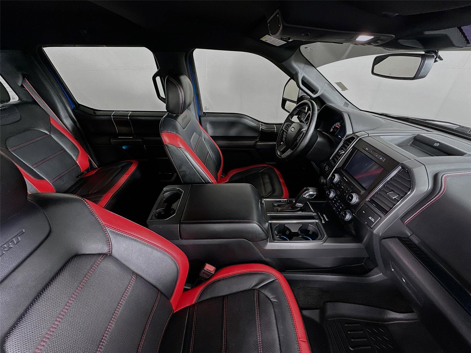 Used 2018 Ford F150 Lariat w/ Equipment Group 502A Luxury image 28