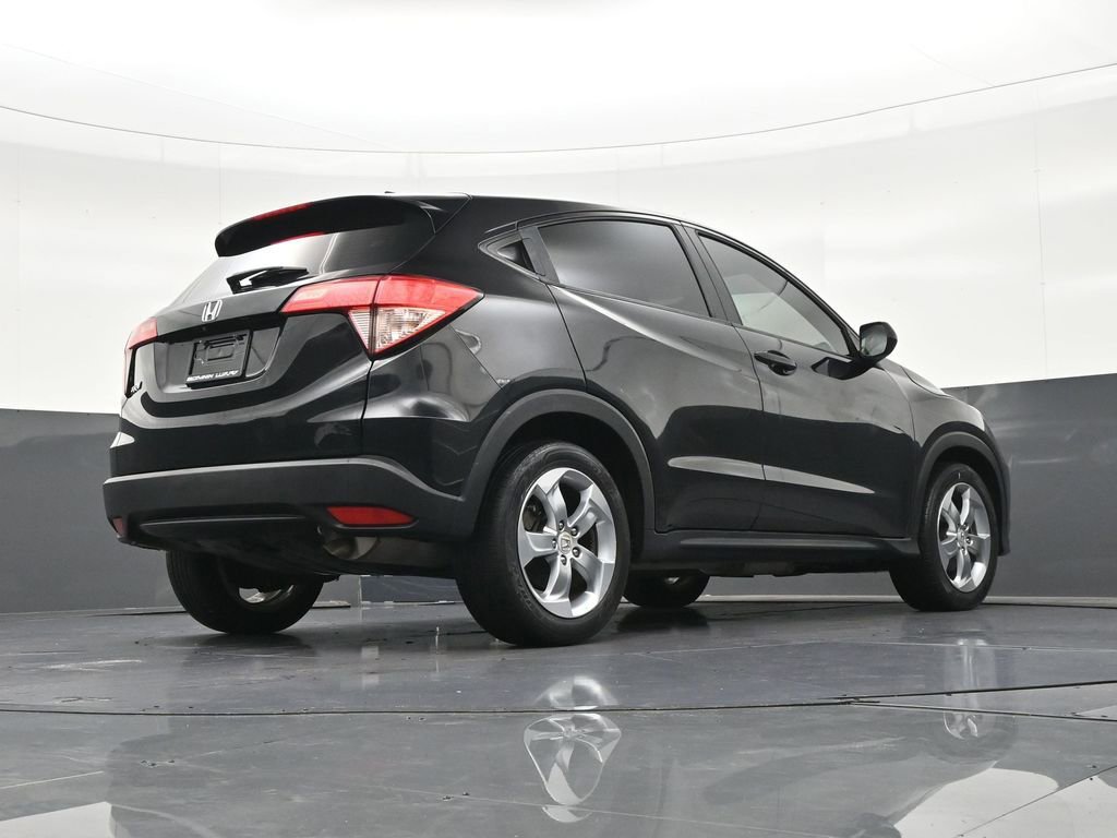 Used 2018 Honda HR-V LX image 27