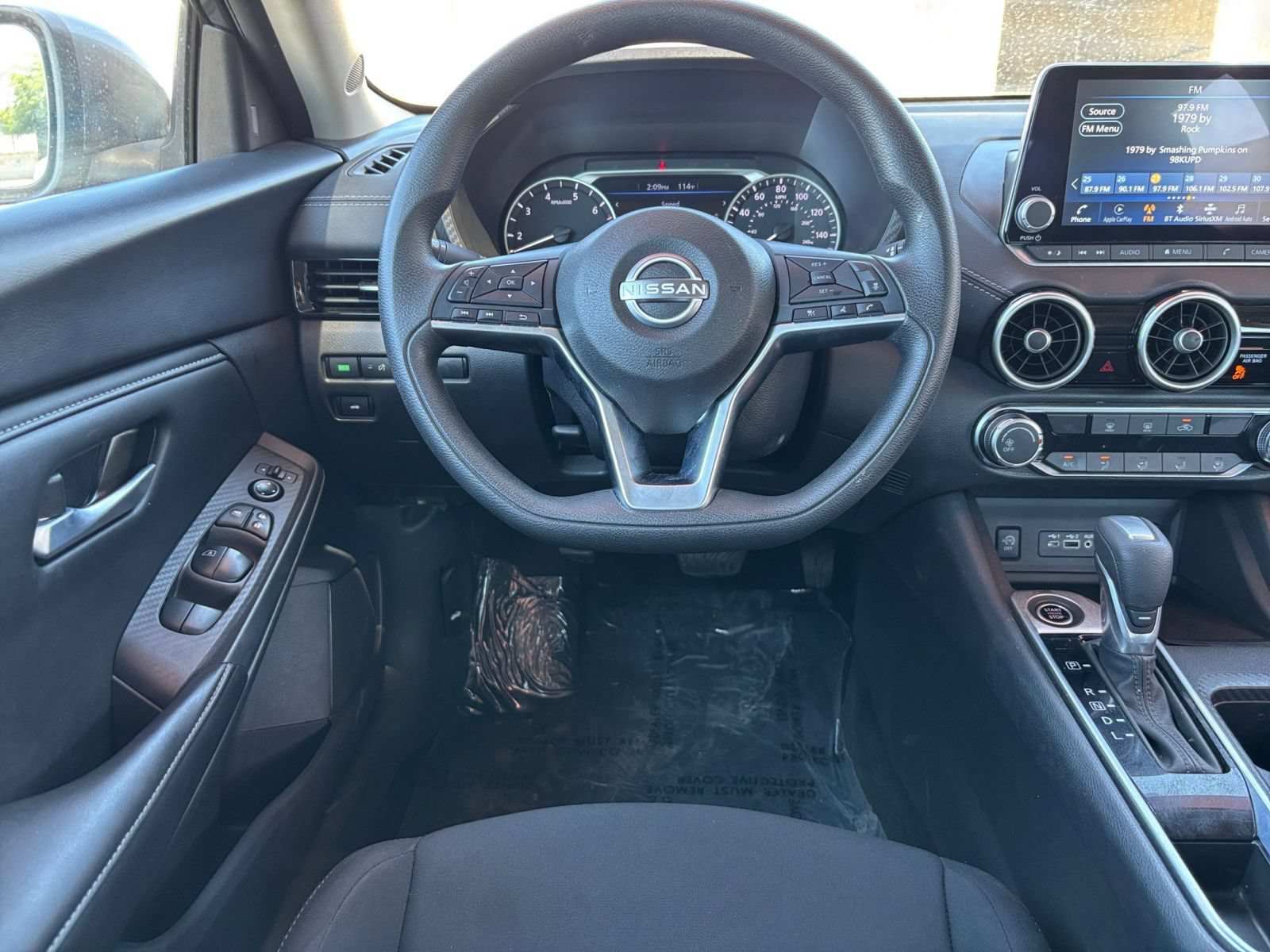 Used 2025 Nissan Sentra SV FWD image 27