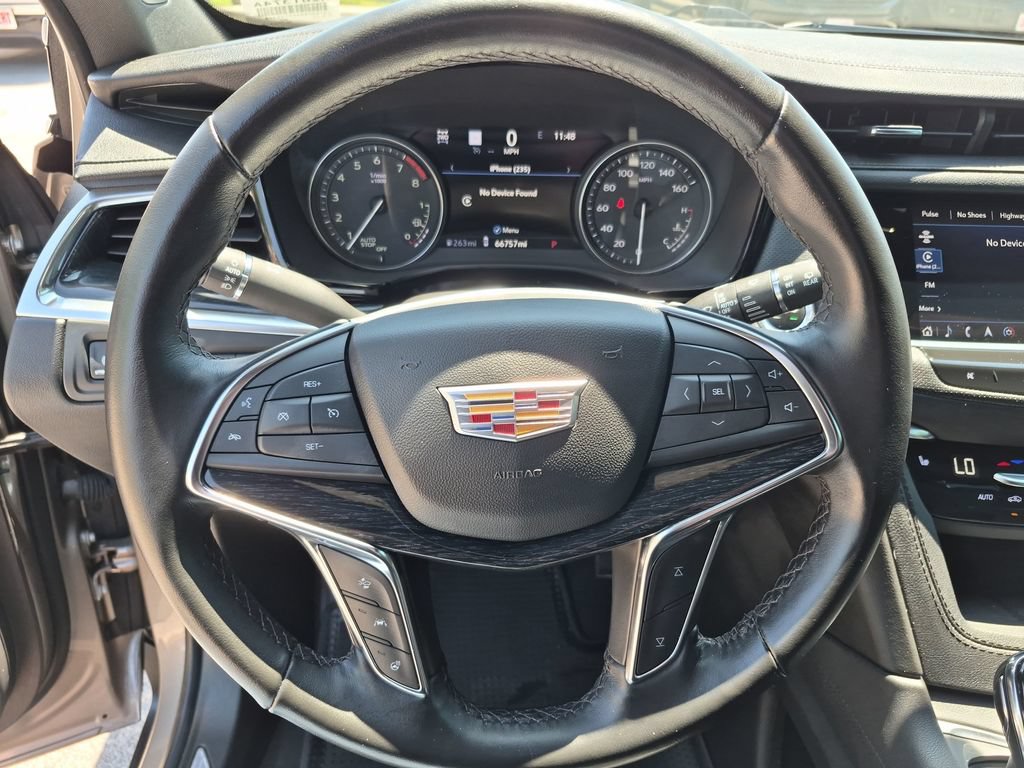 Used 2023 Cadillac XT5 Premium Luxury w/ Technology Package AWD/4WD image 20
