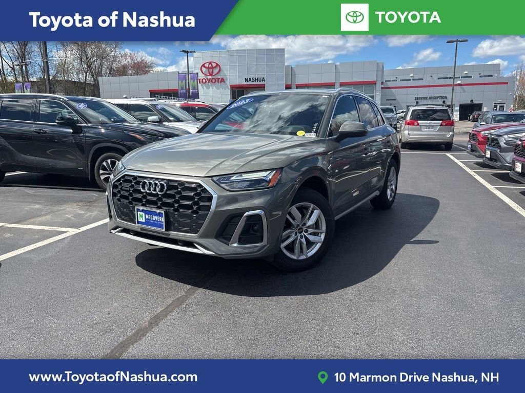Used 2023 Audi Q5 2.0T Premium w/ Convenience Package AWD/4WD image 1