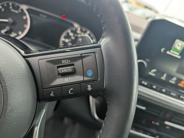 Certified 2023 Nissan Rogue SL w/ SL Premium Package image 18