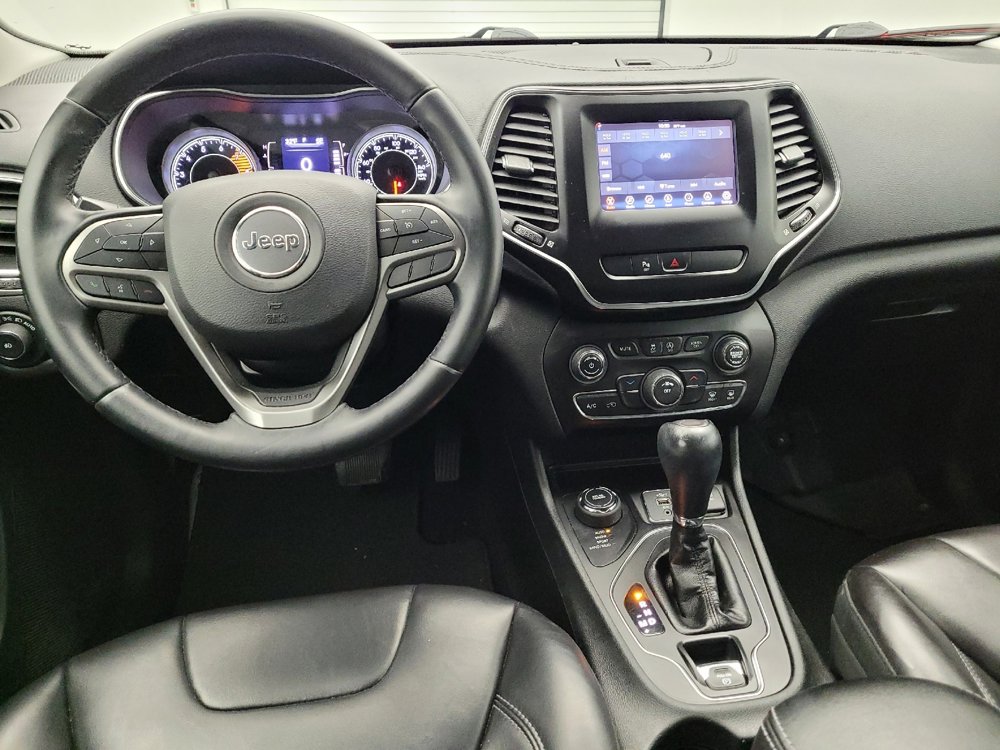 Used 2019 Jeep Cherokee Latitude Plus image 22