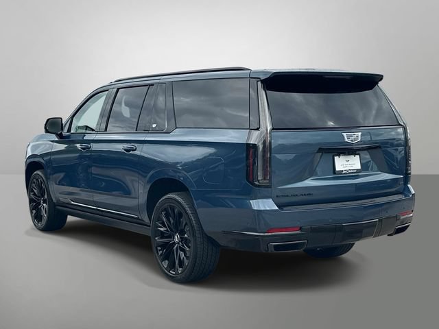 Used 2026 Cadillac Escalade ESV Platinum Sport w/ LPO, ONYX Package AWD/4WD image 28