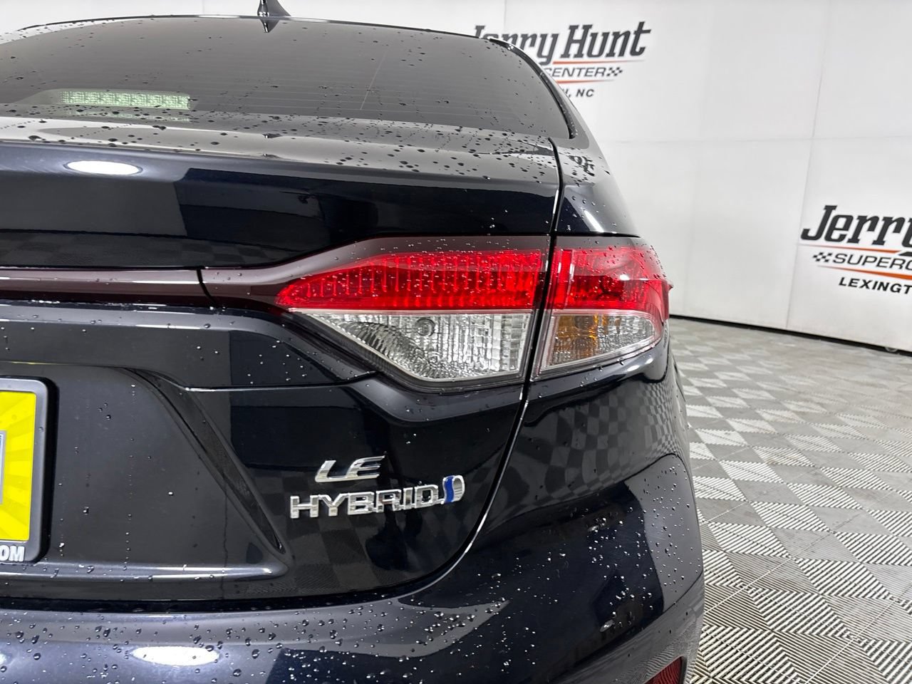 Used 2024 Toyota Corolla LE FWD image 34