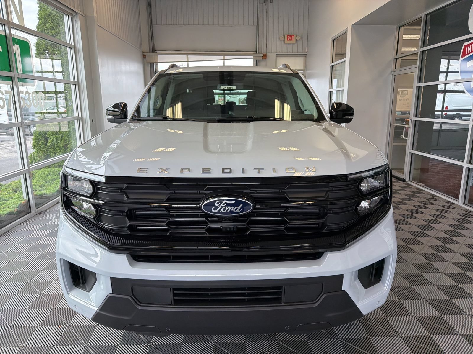 New 2026 Ford Expedition Max Active AWD/4WD image 2