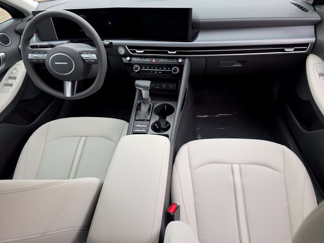 Certified 2026 Hyundai Sonata SE FWD image 18