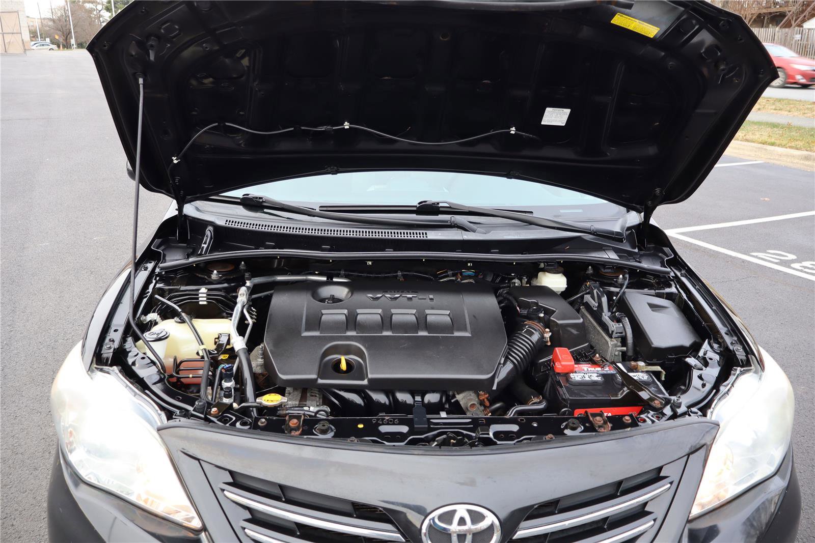 Used 2013 Toyota Corolla LE image 10