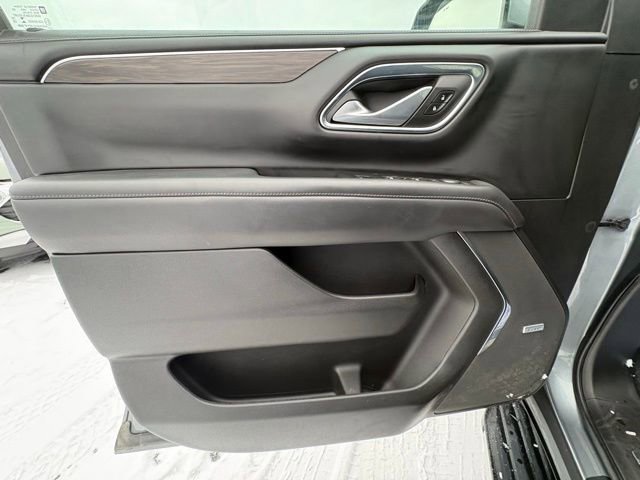 Used 2022 Chevrolet Tahoe LT w/ Luxury Package AWD/4WD image 31